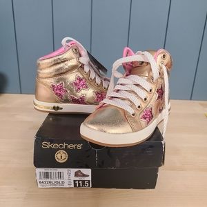 NIB Sketchers high top sneakers Sold out